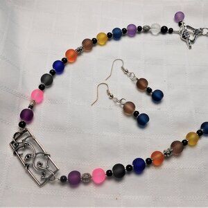 No1096 Handmade necklace with Tibetan silver charm and earrings